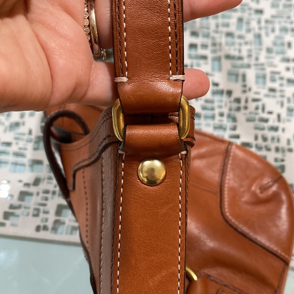 Coach leather shoulder Hampton bag - Picture 4 of 13